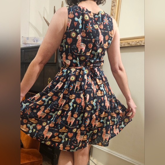 Alpaca Pattern Dress - Picture 2 of 4